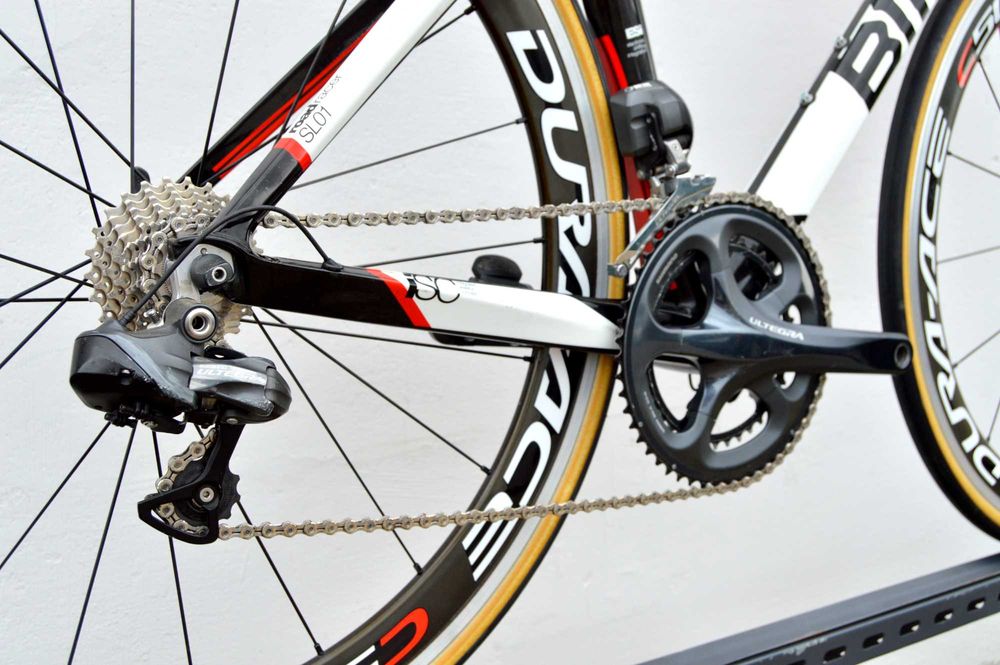 FV23% mała szosa BMC RoadRacer SL01 Ultegra Di2 S elektronika stożki