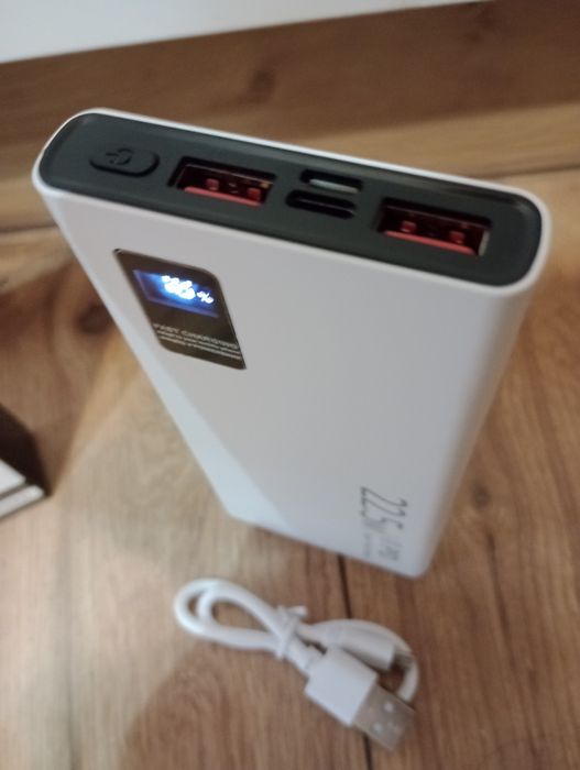 PowerBank 10000mAh, 22,5w- Szybkie Ładowanie/Fast Charge+ kabel Type-C