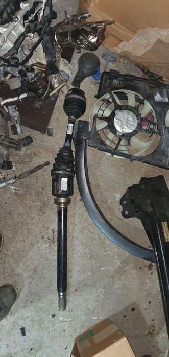 Привод шрус правый камри 70 se usa 2.5  camry v70 70 toyota