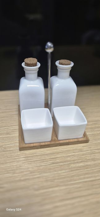 Zestaw na oliwę i ocet