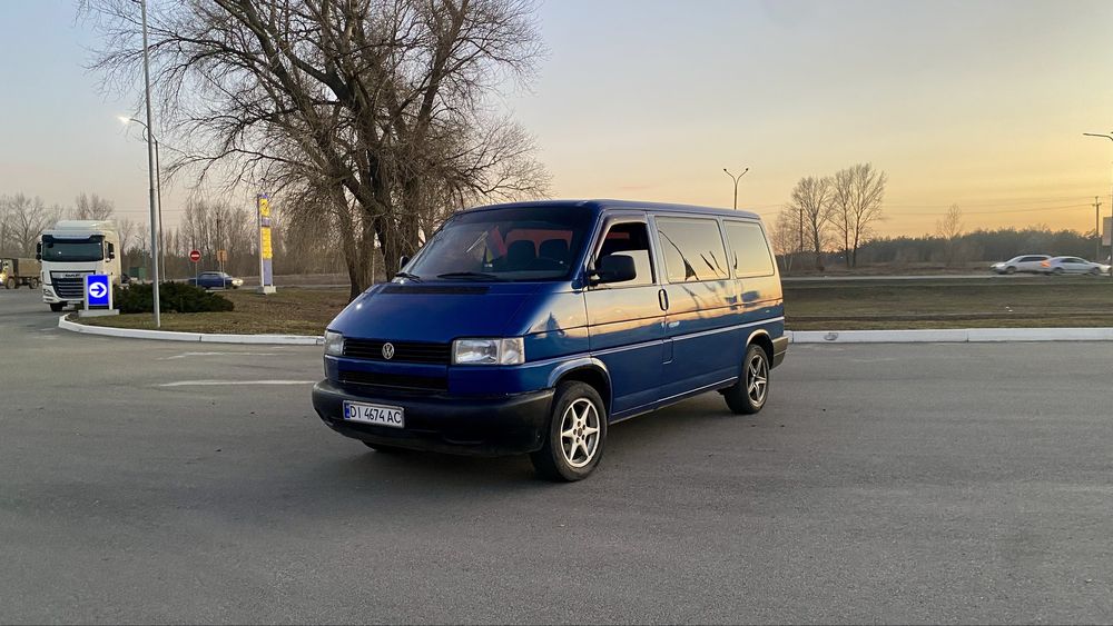 Volkswagen T4  1.9 Дизель