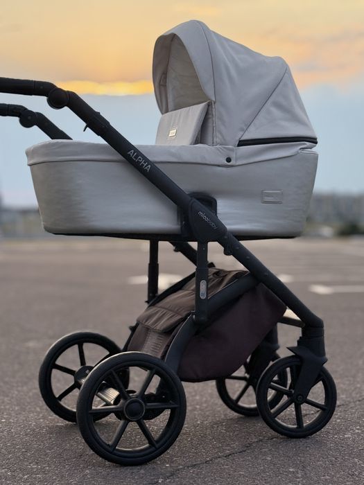 Коляска MyWam Alfa (Miababy) сіра срібло