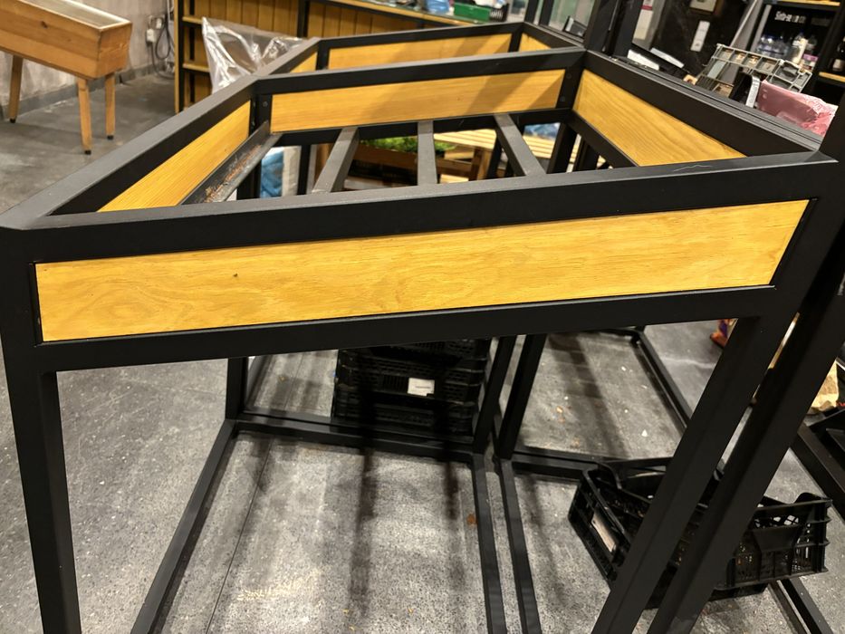 Fruteira madeira e ferro