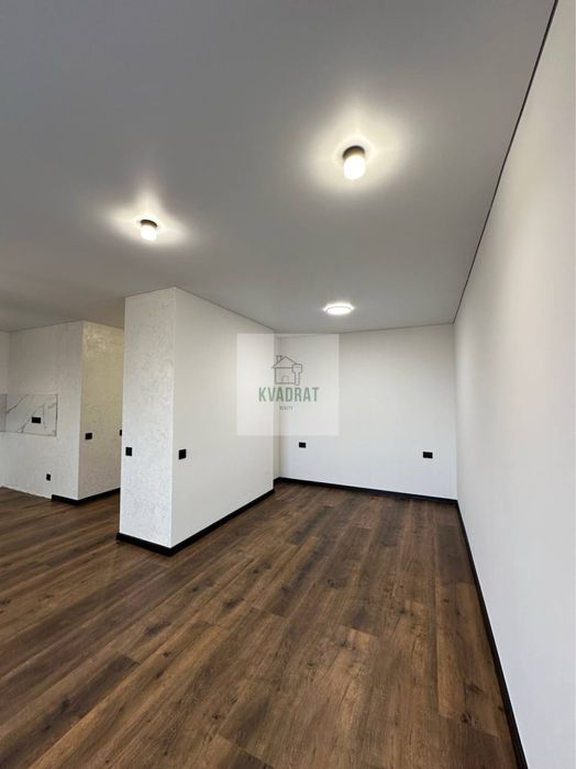 Продам 1-кімнатну квартиру у будинку де не вимикають світло