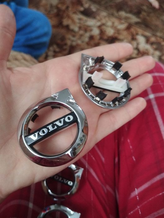 Значки до машини