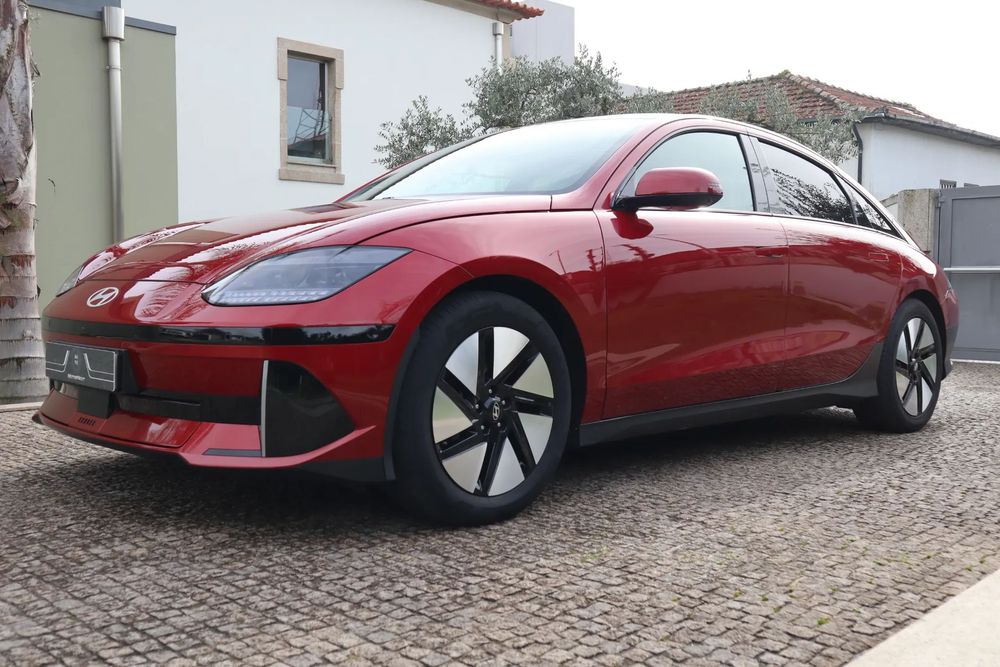 Hyundai Ioniq 6 77 kWh Premium