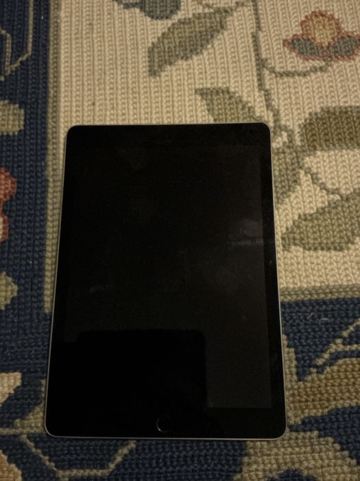 Apple iPad Pro 9.7423920220379566082