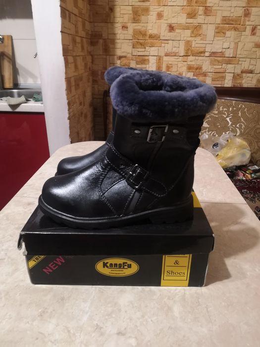 Зимові з НАТУРАЛЬНОЇ  кожи і ОВЧИНИ  дитячі сапоги Дешего!!!