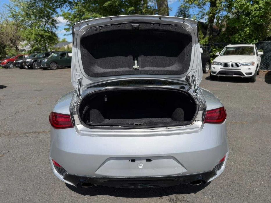 Infiniti Q60      2018
