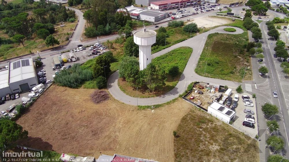Terreno para construção de 680 m² em Carregal do Sal
