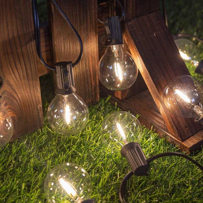 БЮДЖЕТНА Вулична гірлянда 15 ламп на 5 метрів. ІР55