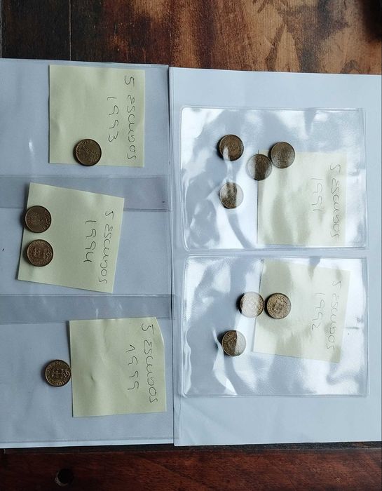 Moedas 5 escudos anos 80 e 90