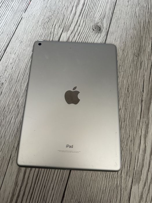 IPad 6th 9.7  2018 32Gb Silver WiFi