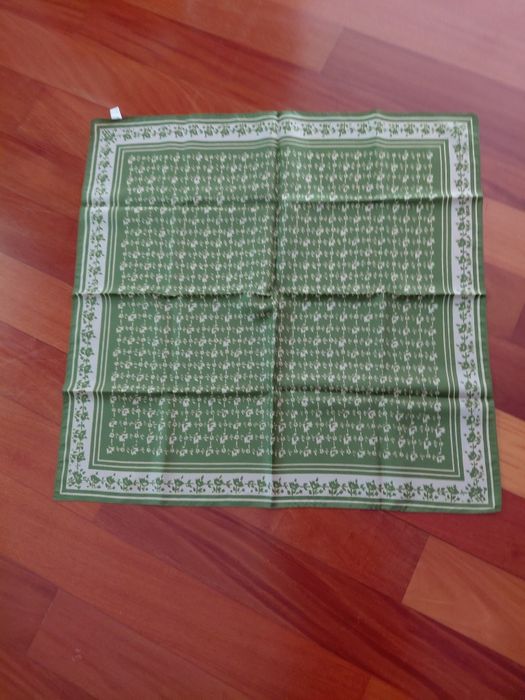 Lenços de pescoço para senhora super giros