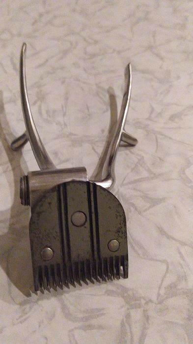 Ручная машинка для стрижки