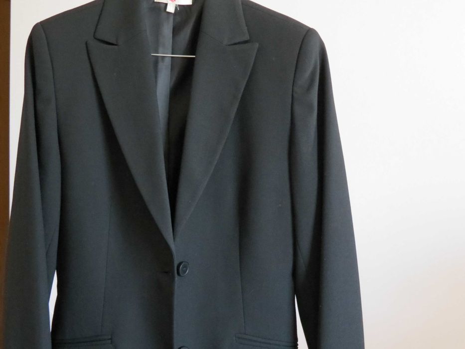 Blazer senhora preto cintado