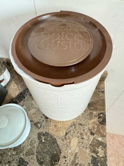Máquina de Café Nescafé Dolce Gusto Mini Me (Krups) – Cinzenta + Acessórios