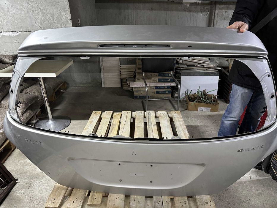 Кришка багажника MERCEDES R-CLASS W251 A 251 740 08 05