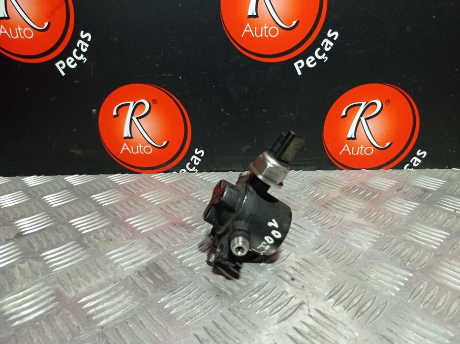 Régua Injetora Renault Clio Ii Caixa (Sb0/1/2_)