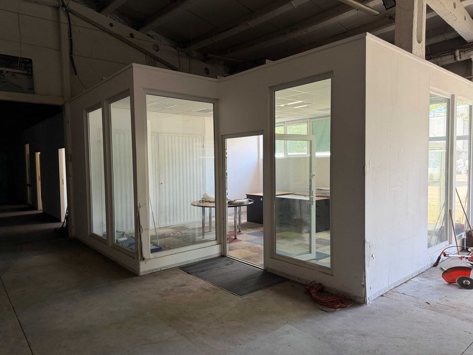 Magazyn Jeżyce 540 m2 + biura 130m2