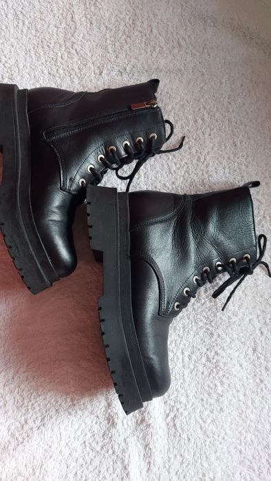 Trapery czarne skóra naturalna  Szydłowski 37 24 cm