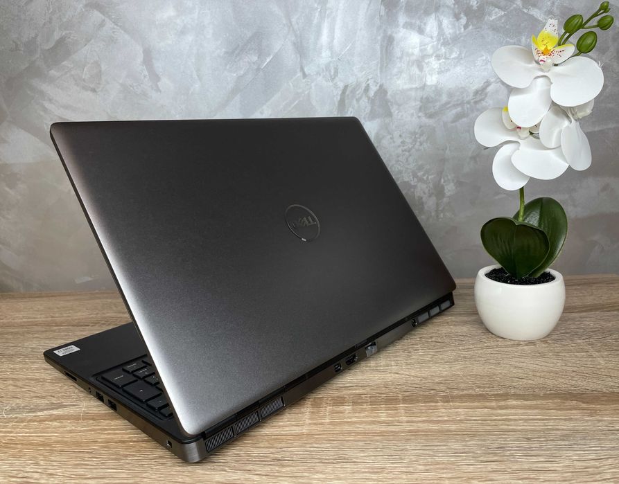 Dell Precision 7550 i7-10850H | 32 |512 | Win 11 | FHD | T1000
