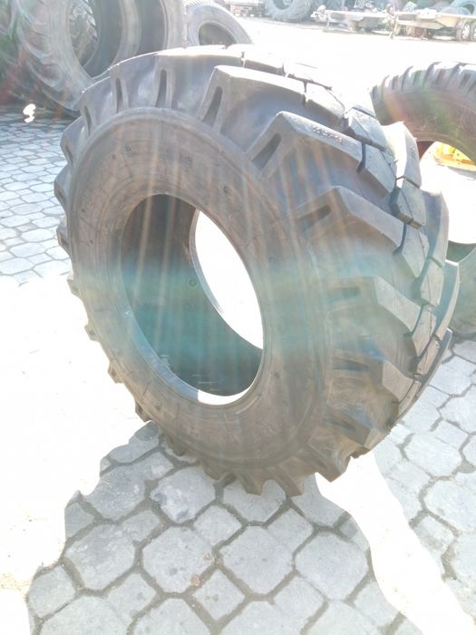 Opona 12.5-18 12PR 131G ALIANCE