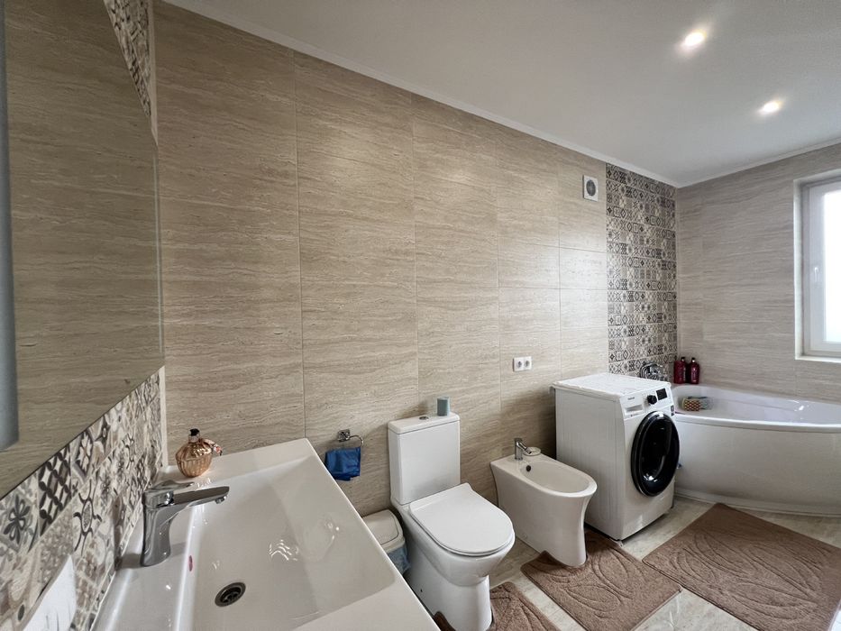 Продаж нового  котеджу з ремонтом Зимна вода!