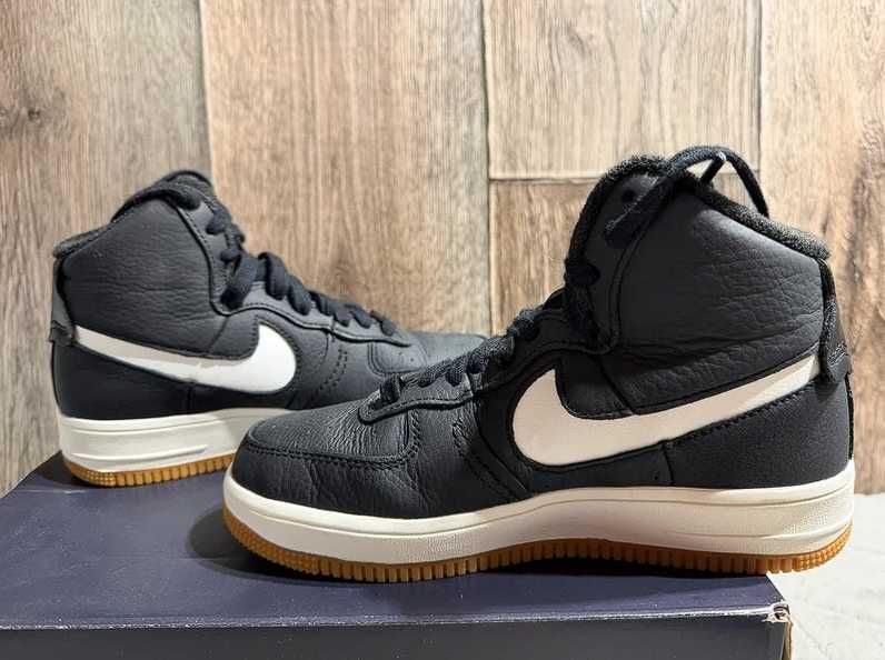 Buty sneakersy Trampki Nike Air Force 1 Sculpt 36
