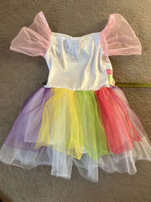 Tęczowa sukieneczka na 4-6 lat