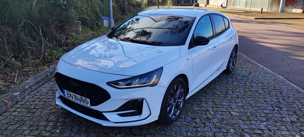 Ford Focus STline X MHEV 2024
