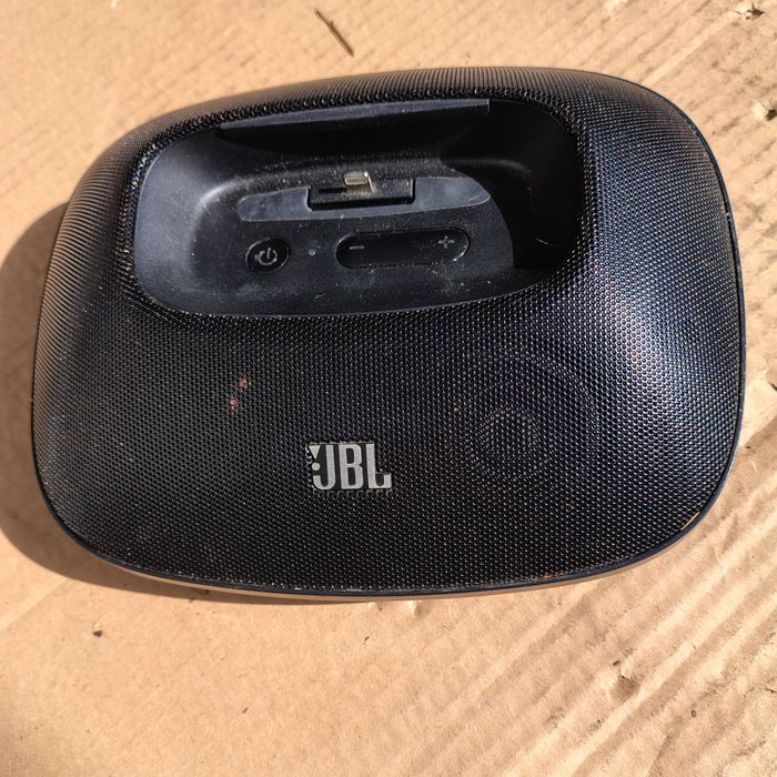 Jbl OnBeat Micro – przenośna stacja dokująca