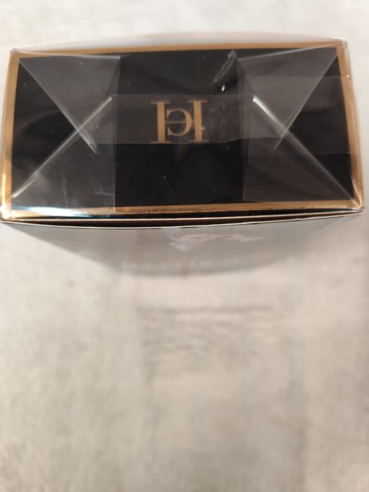 Perfume bad boy. Carolina Herrera