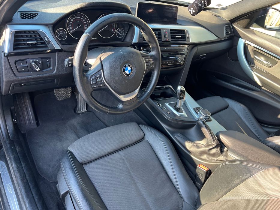 Bmw 320 pak M interior