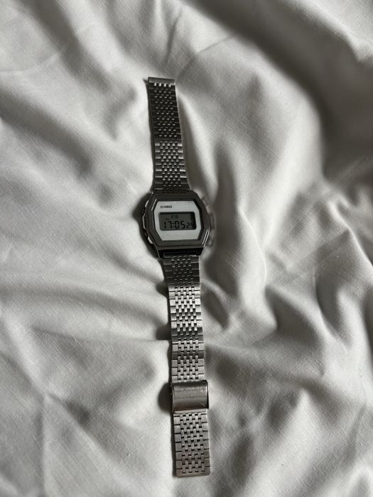 Наручний годинник Casio унісекс