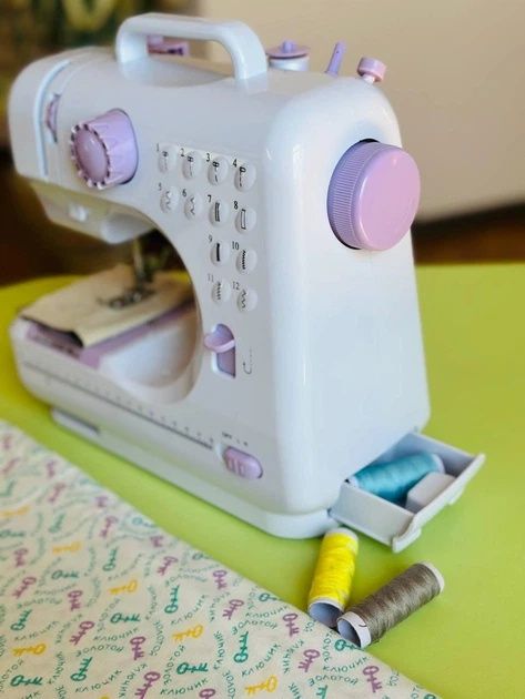 Швейная машинка 12в1 + оверлок + педаль FHSM-505 Домашняя мини-машина