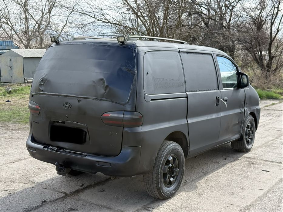 Продам Hyundai H-1 4x4