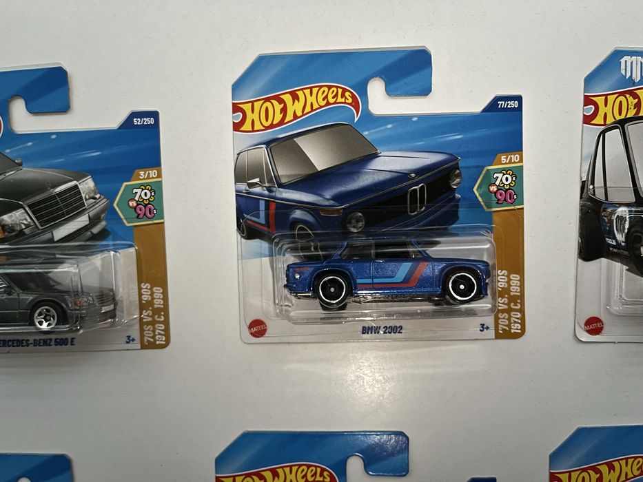 Машинки HotWheels 6 шт.