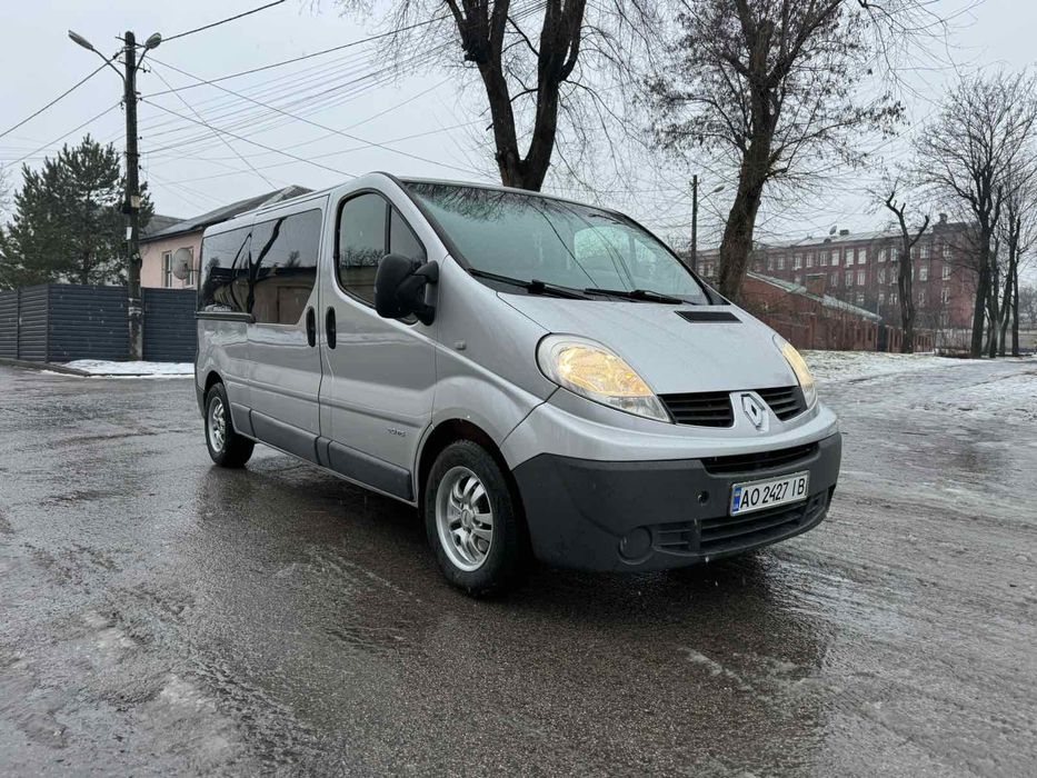 Продам Рено трафик 2007 год