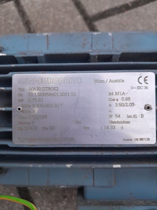 Motoreduktor 0,75 kw 188 obr sew