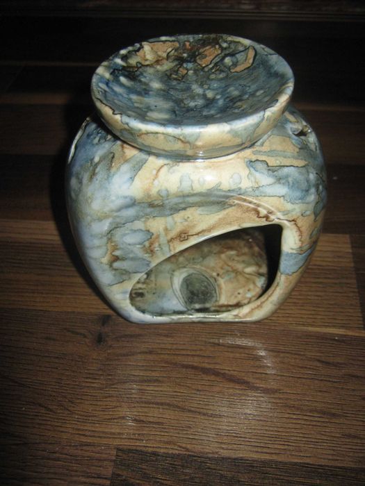 Сувенирная ароматница,керамика.На подарок.