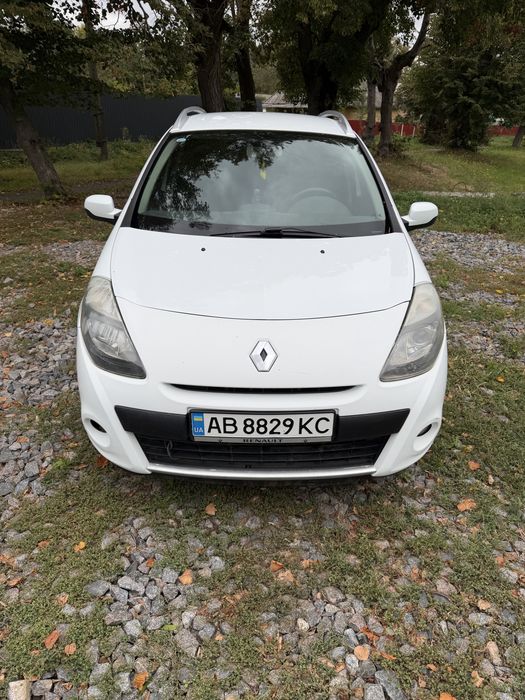 В продажі Renaylt Clio 2010 рік