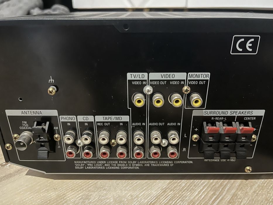 Amplituner Sony STR-DE405
