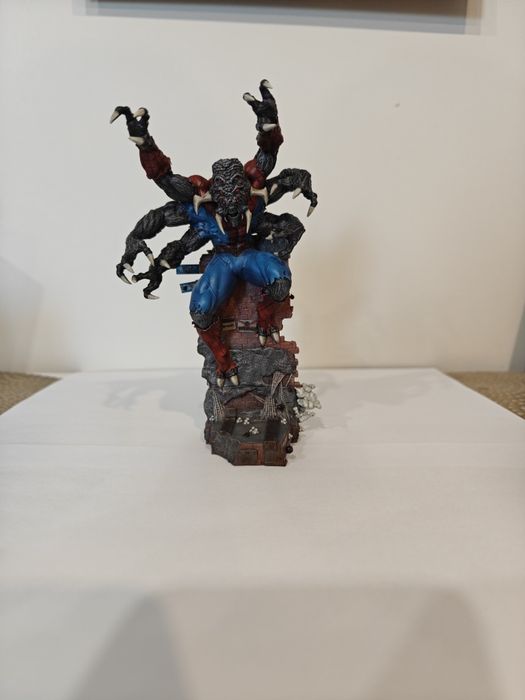 Spiderman Monster figurka pomalowana