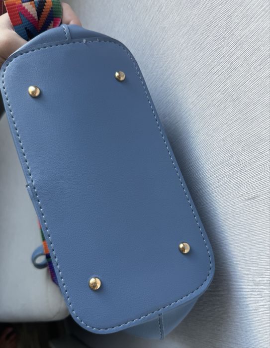 Стильна жіноча сумка