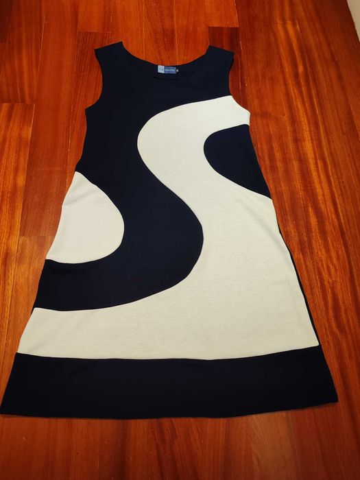 Vestido da marca Analogia. Novo.