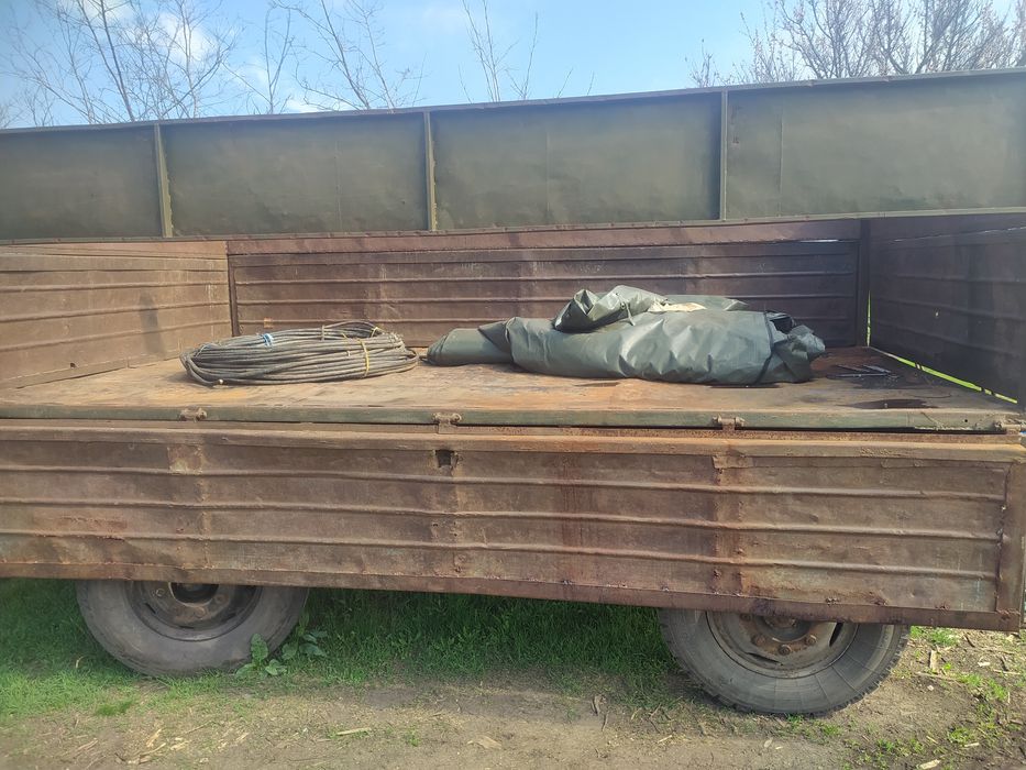 причіп зіловський