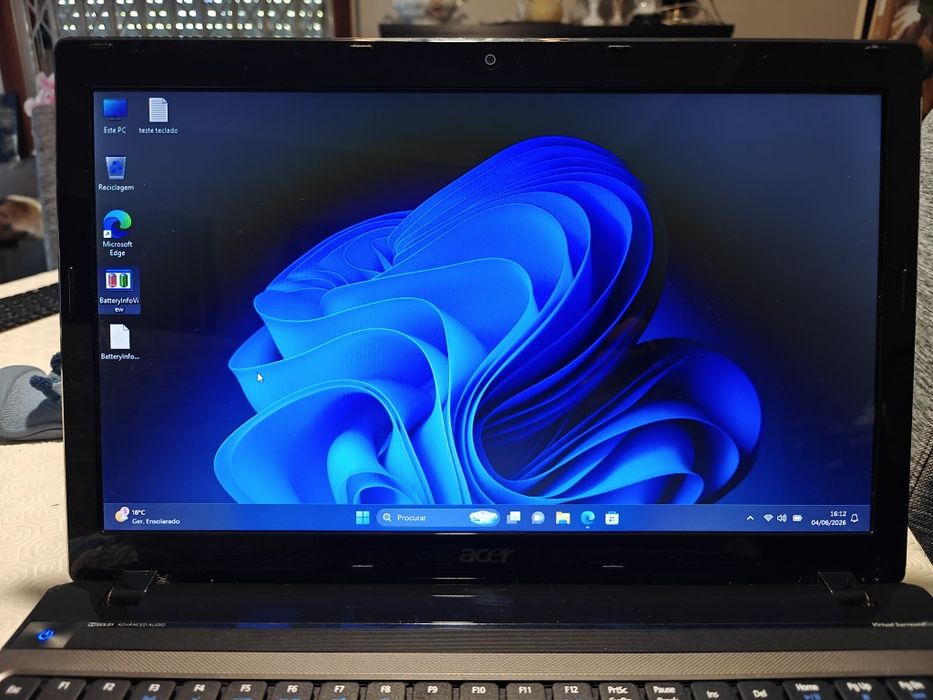 Portátil Acer Aspire 5750 – Com SSD, Rápido e Pronto a Usar!