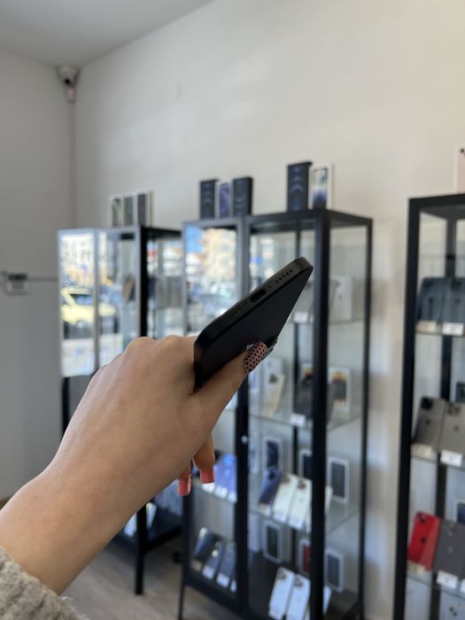 Telefon iPhone 16 128GB Czarny Apple Gwarancja iTrade