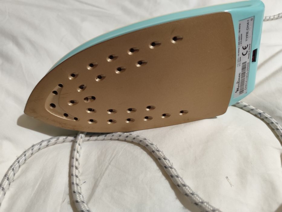 Ferro de viagem  Moulinex